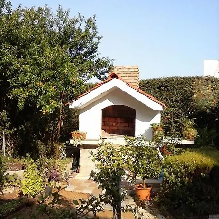 Branka Holiday home Petrcane